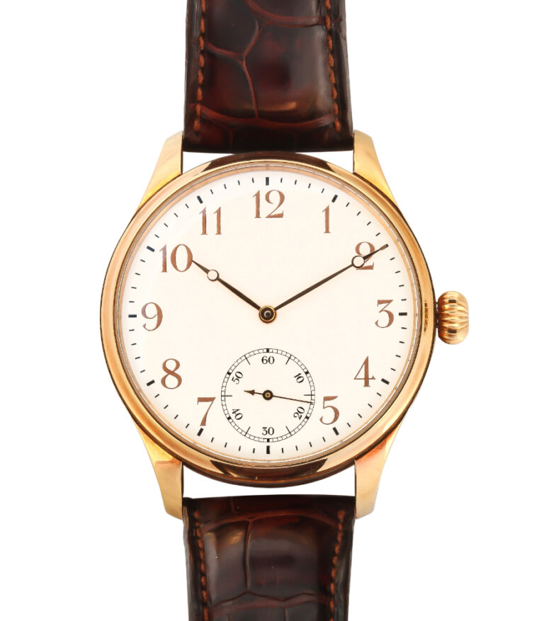 Una imagen formato JPEG de un reloj ficticio parecido a Nomos Glasshütte con agujas estilo Breguet, fondo blanco y caja de bronce.